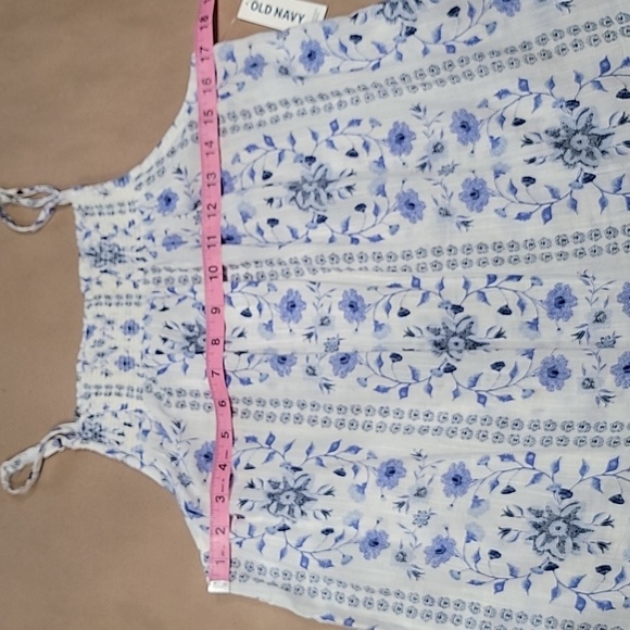 Old Navy Size S White with Blue Floral Stripe Pattern Halter Tank Top, NEW - Picture 7 of 12